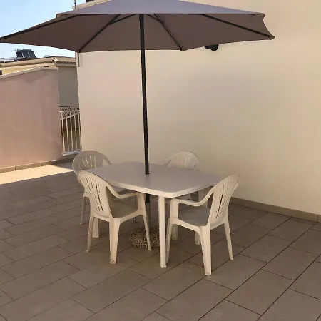 La Dama Di * Avola