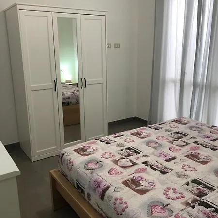 La Dama Di