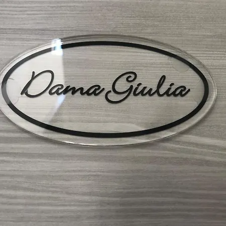 La Dama Di Casa de Férias *